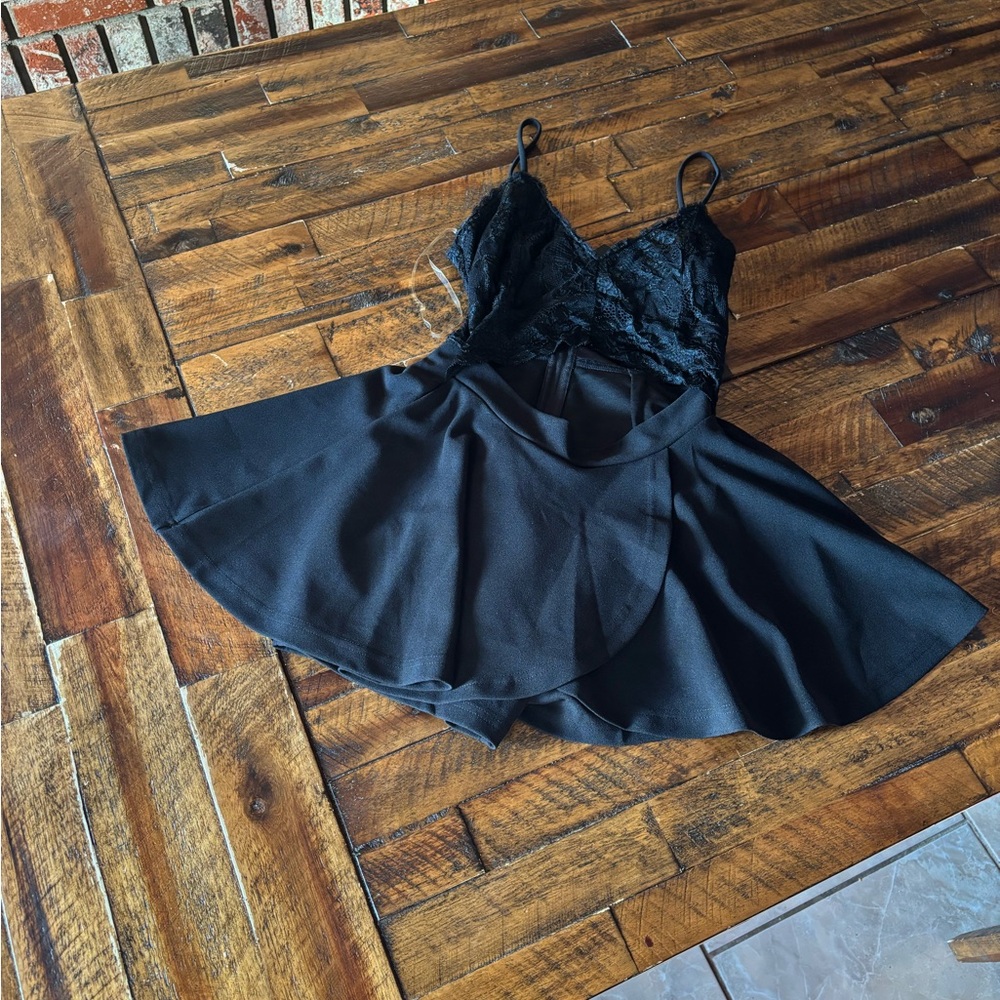 Fashion Nova Black Sleeveless Dress